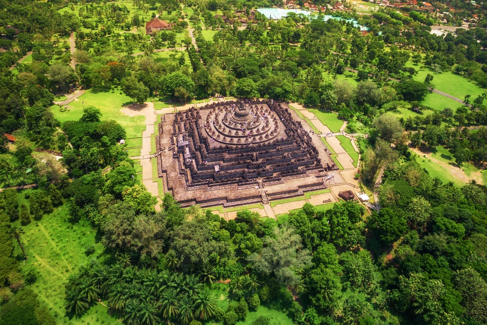 monument bouddhiste de Borobudur en Indonésie