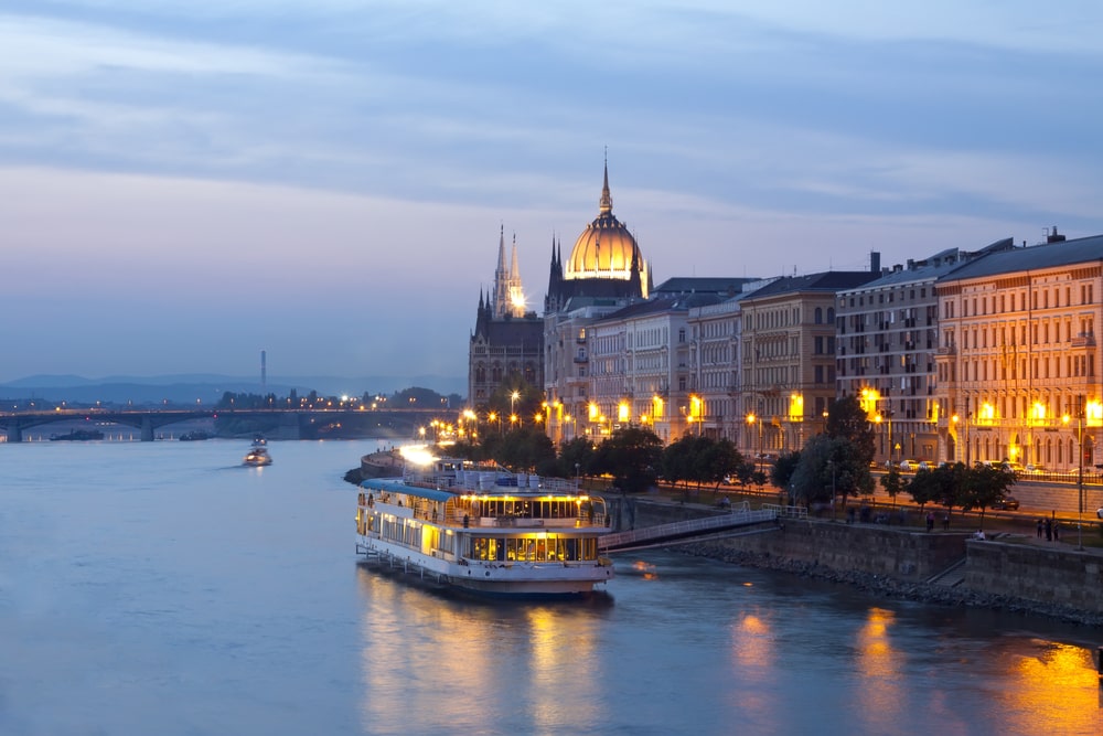 croisière nocturne sur le Danube